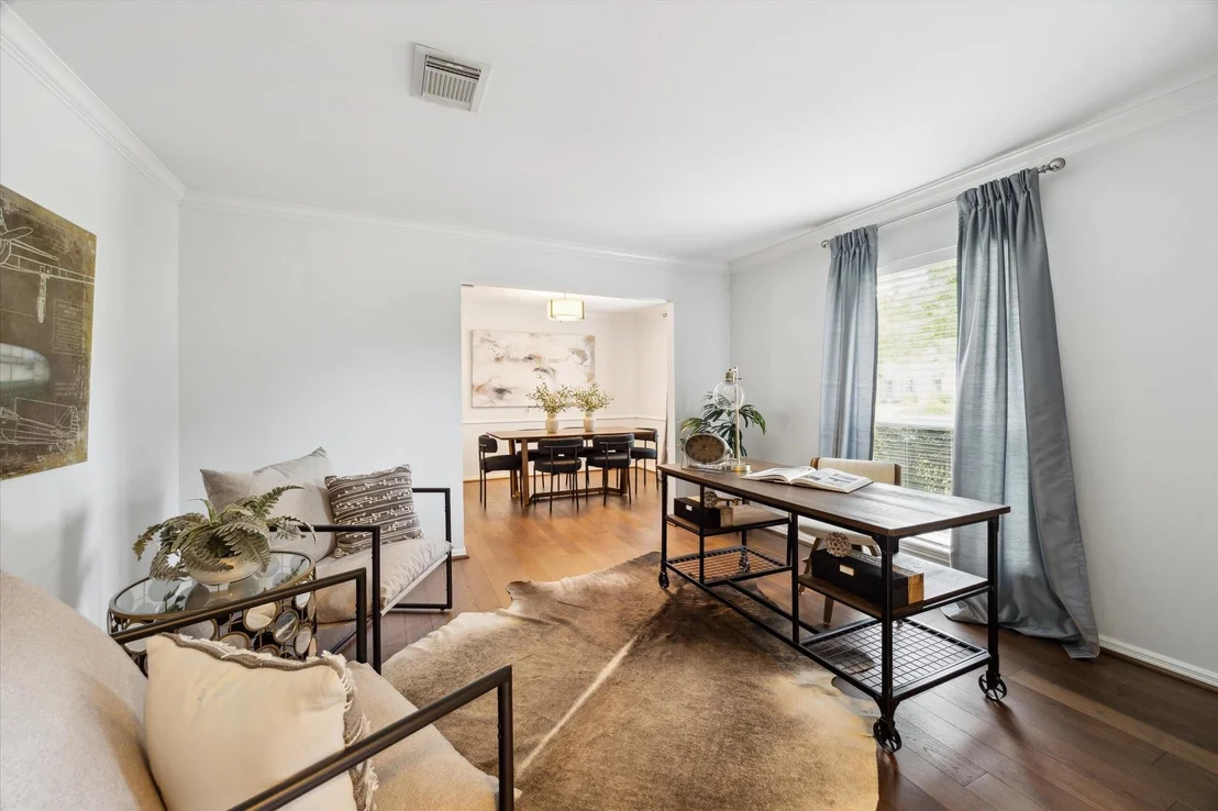 Photo of 2523 Moss Hill Drive