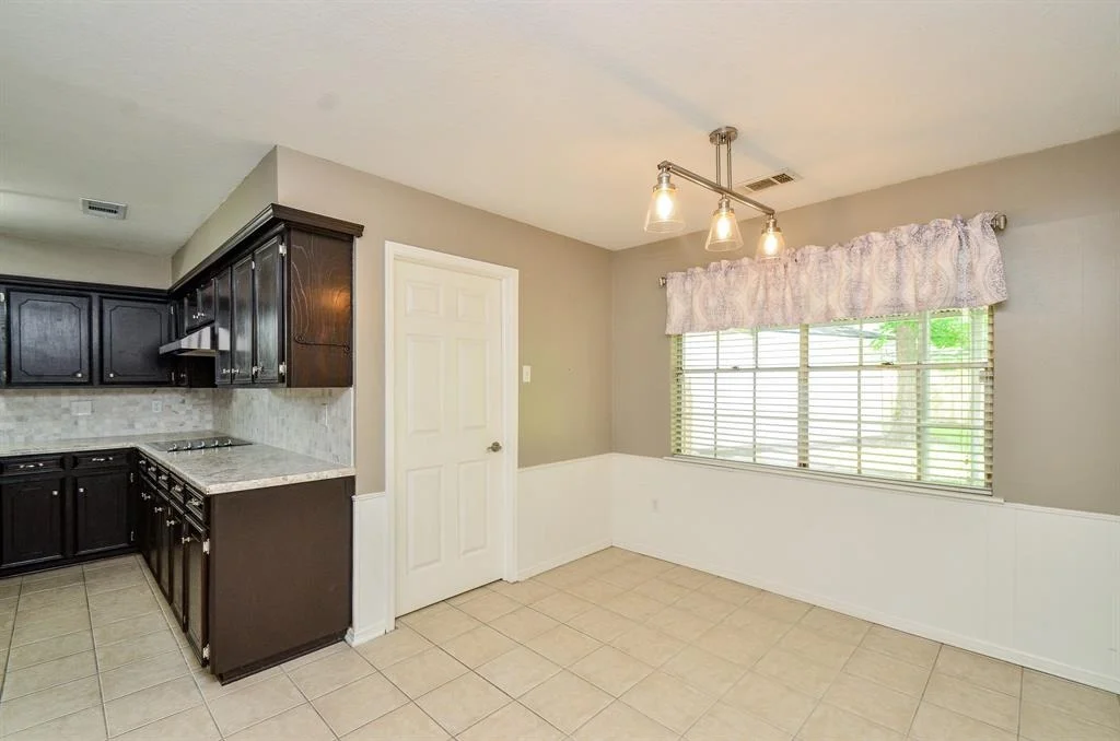 Photo of 9719 Kindletree Drive