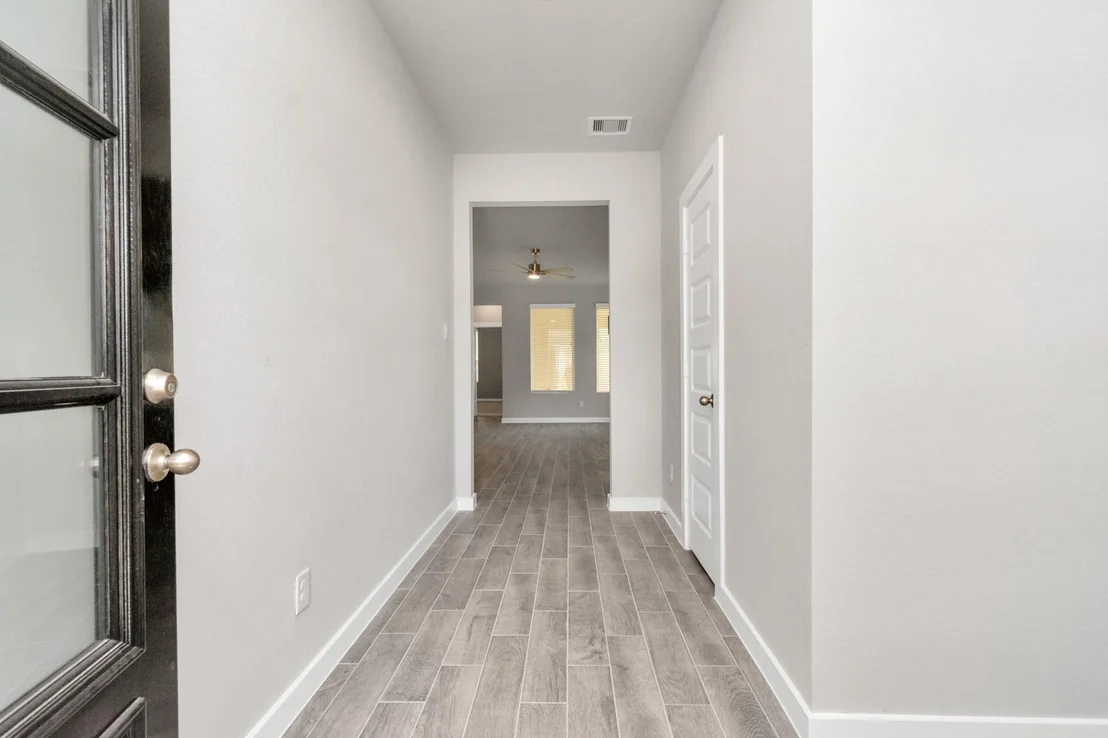 Photo of 5827 Madison Trail Drive