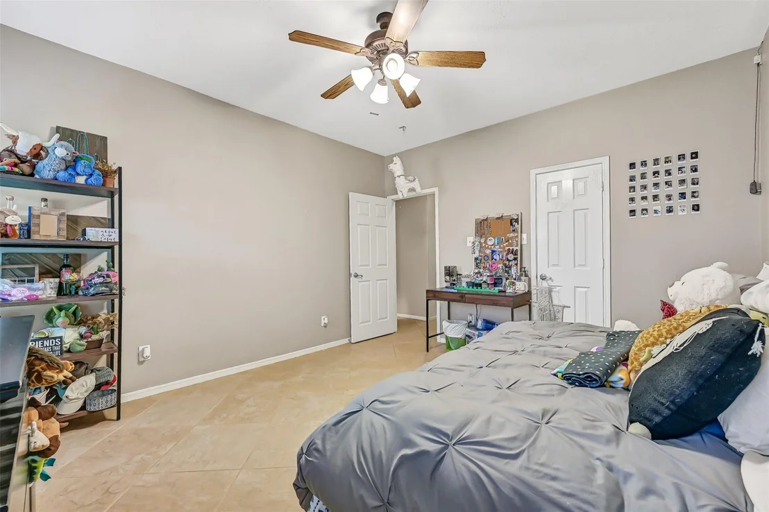 Photo of 906 High Ridge Circle