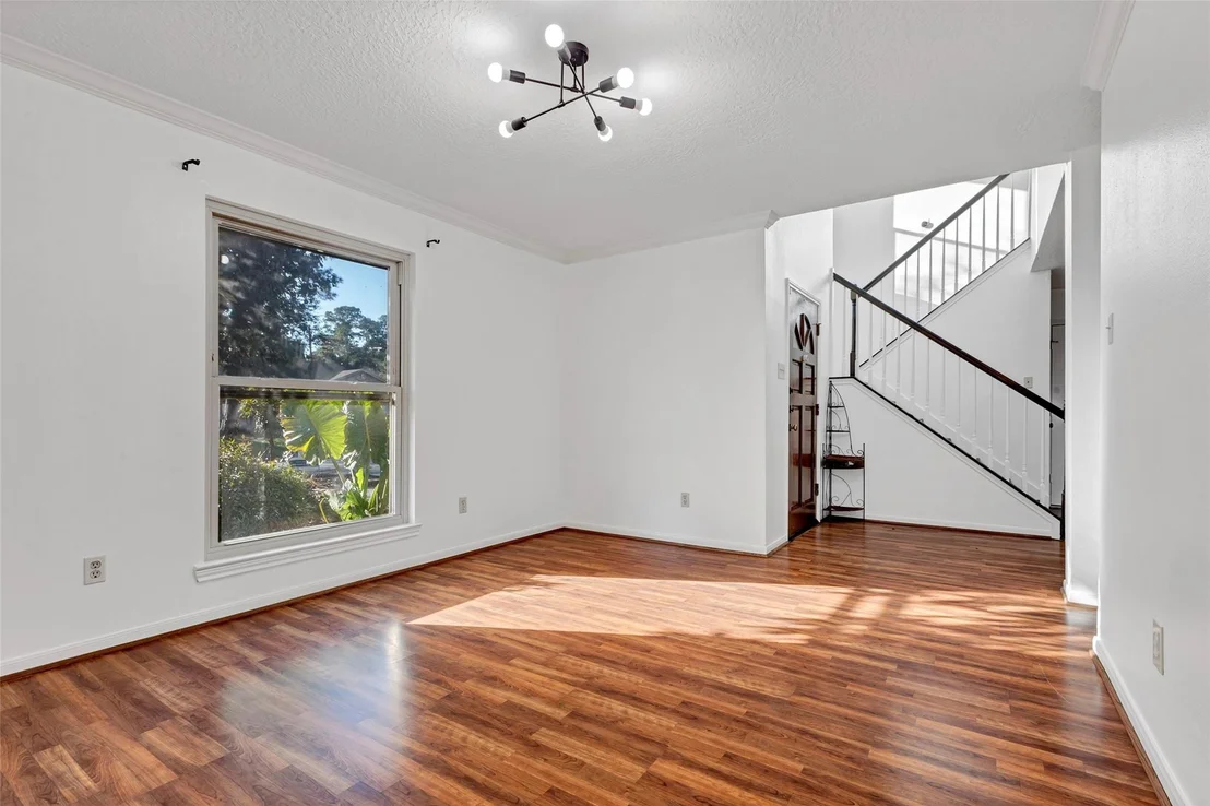 Photo of 2307 Rolling Glen Drive