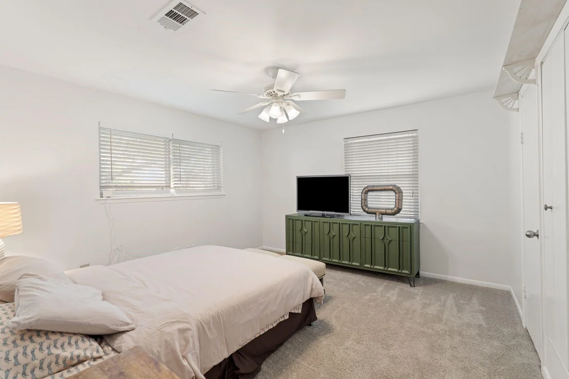 Photo of 5534 Lymbar Drive