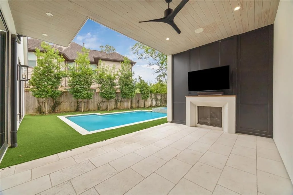 Photo of 447 Mignon Lane