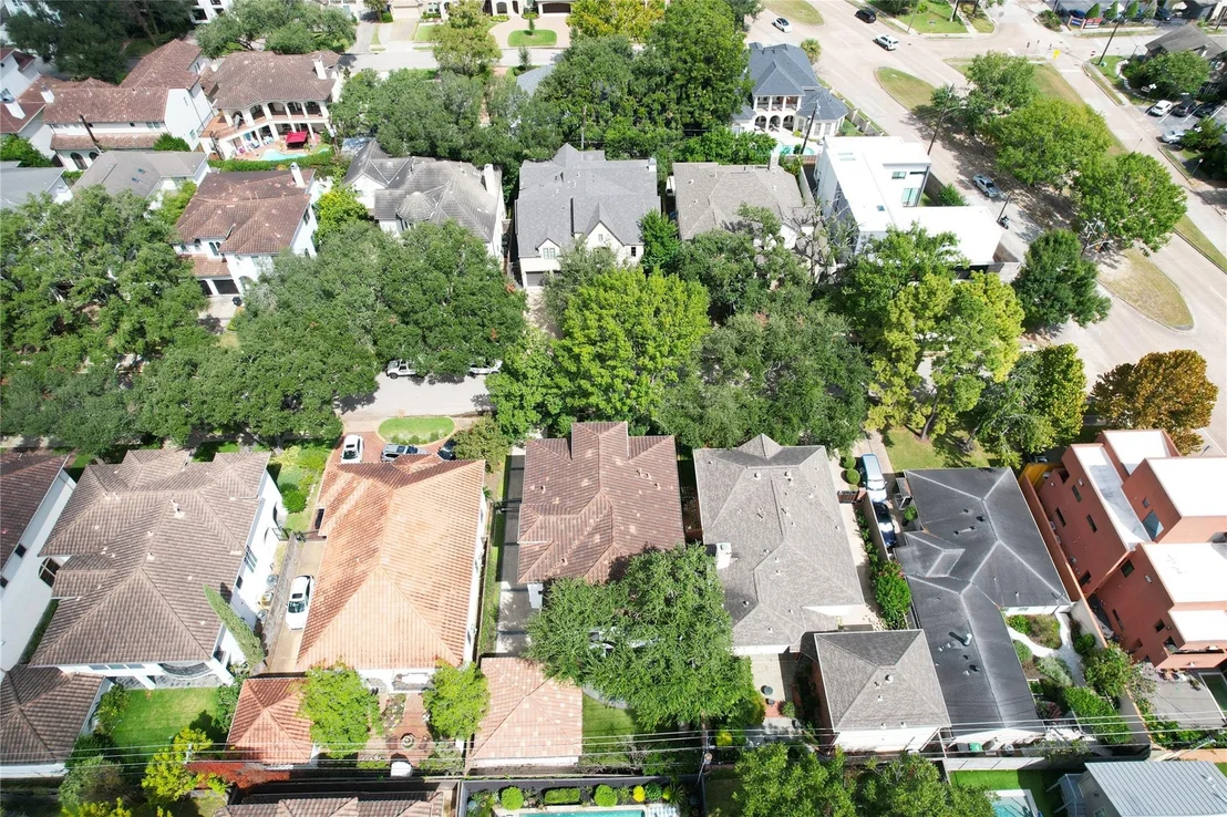 Photo of 6015 Floyd Street