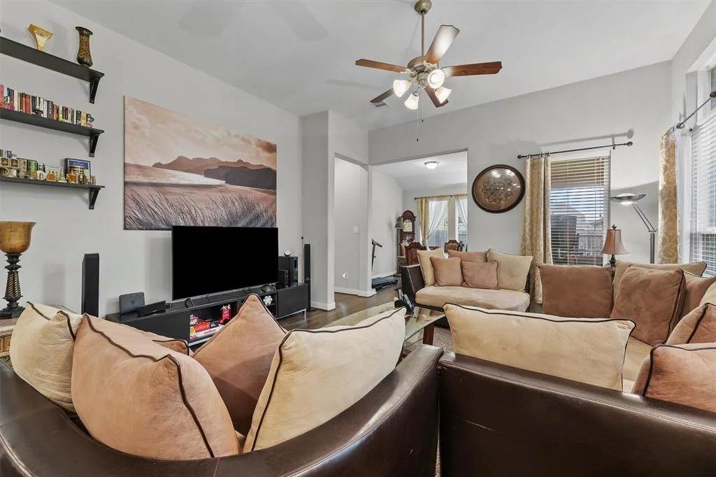 Photo of 6102 Hackberry Branch Lane