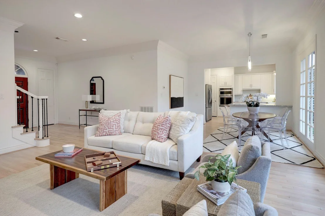 Photo of 736 Highgrove Park