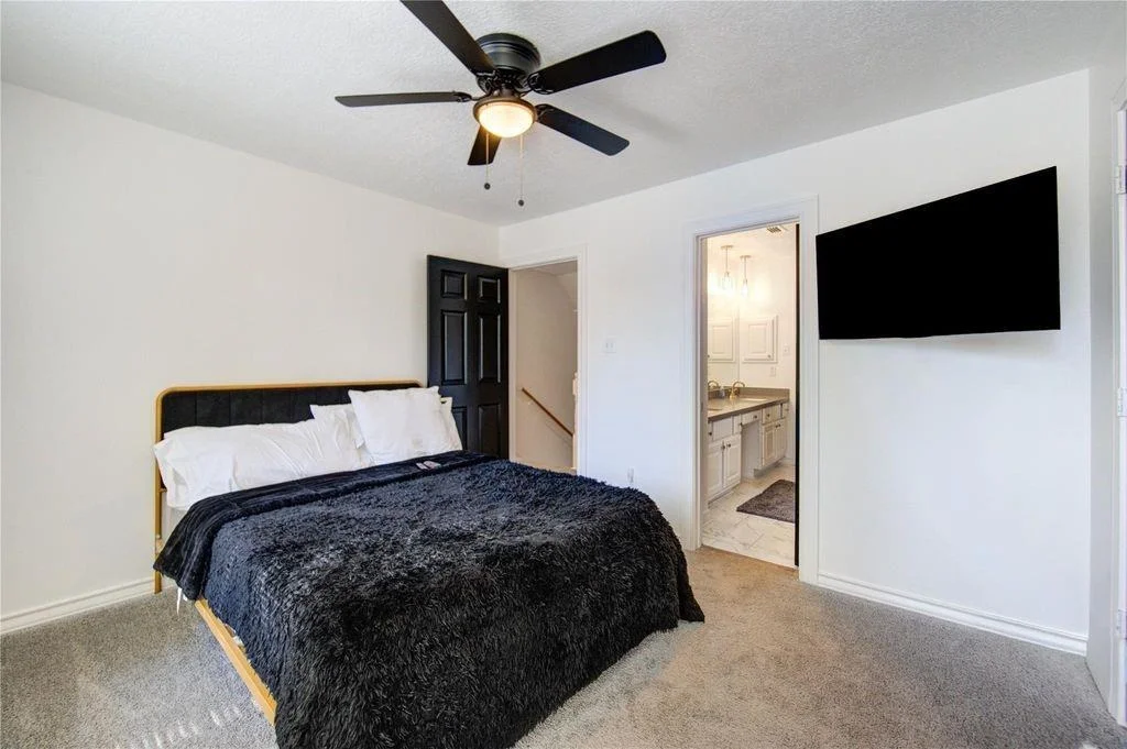 Photo of 16250 Morningbrook Drive