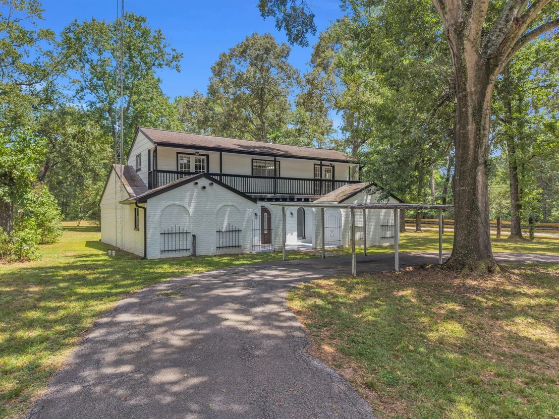 Photo of 33102 Rollingwood Drive