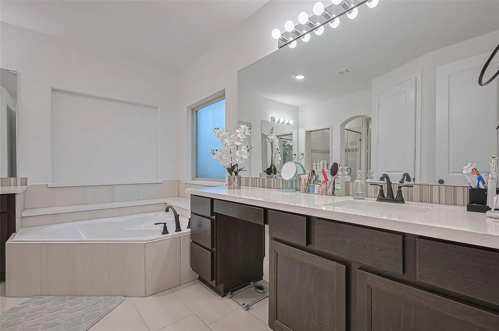 Photo of 9011 Bright Harbor Drive