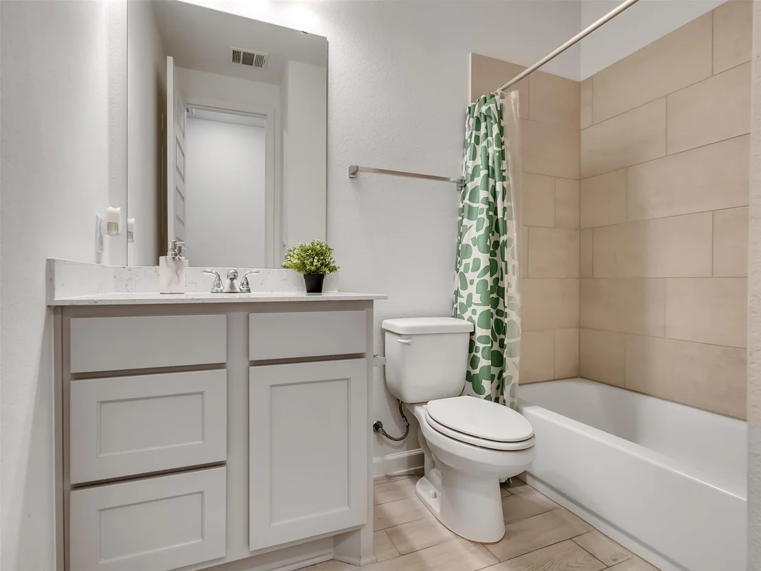 Photo of 5014 Eliot Place