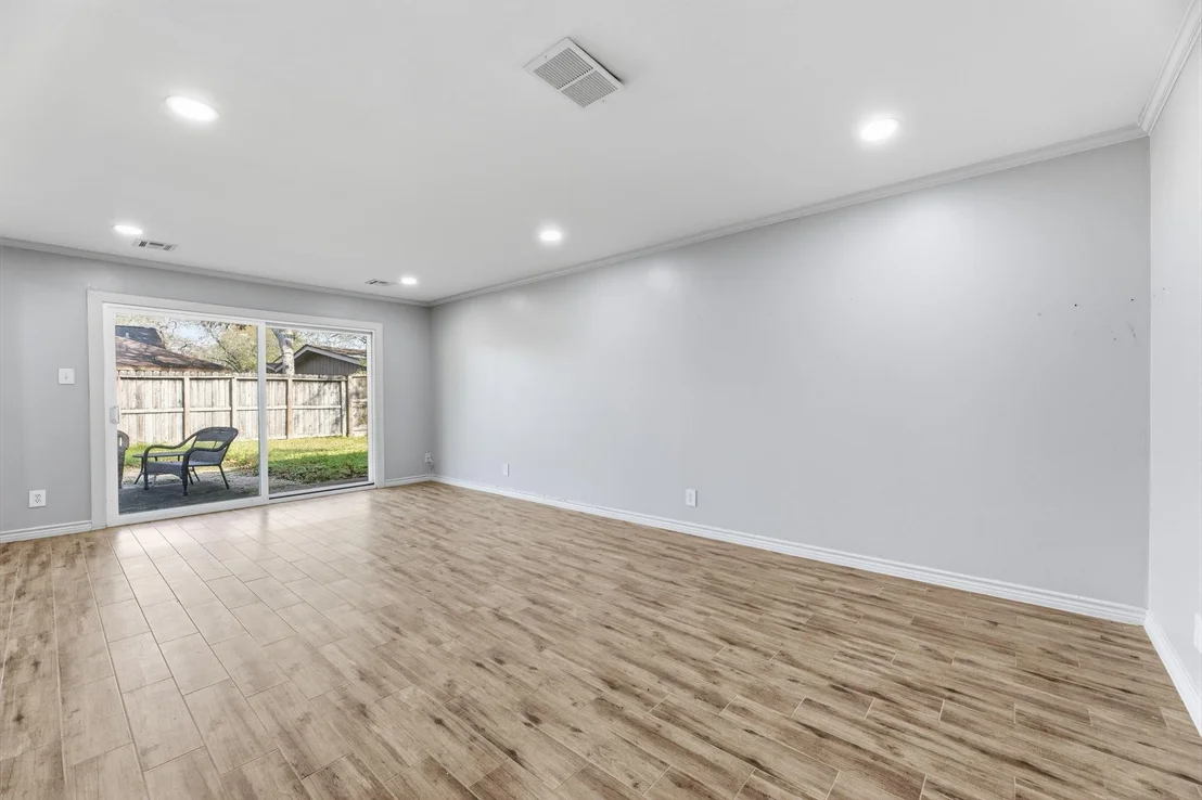 Photo of 9766 Westview Drive