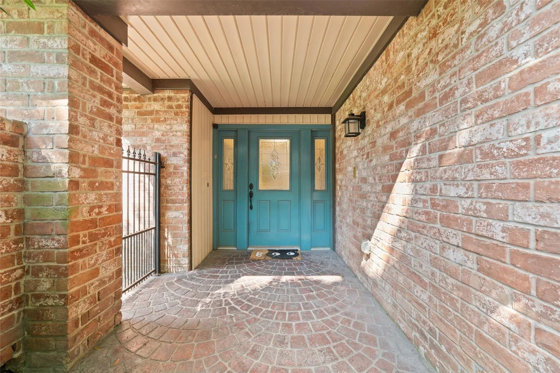 Photo of 5930 Old Lodge Drive
