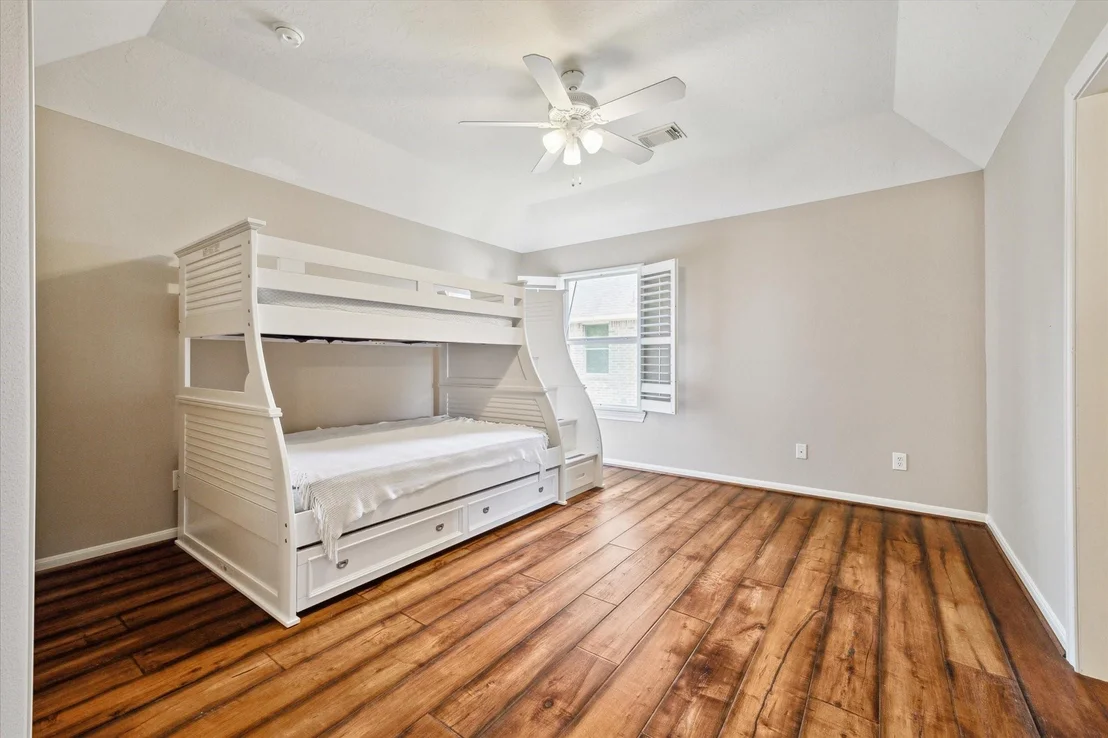 Photo of 2410 Hendricks Lakes Drive
