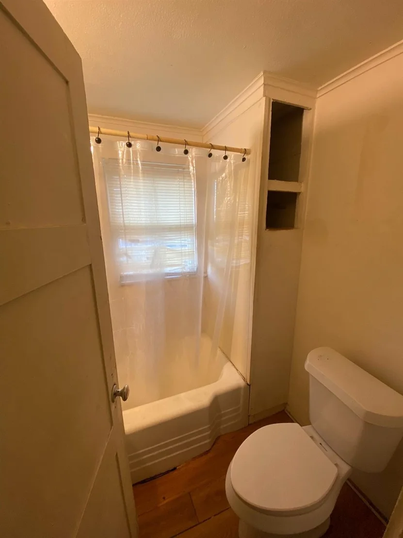 Photo of 7710 Pointer St