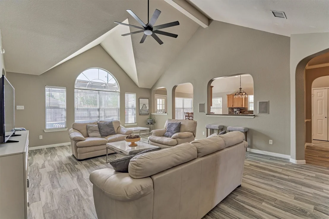Photo of 7411 Nicholforest Lane