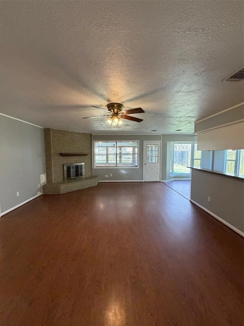 Photo of 21406 Park Royale