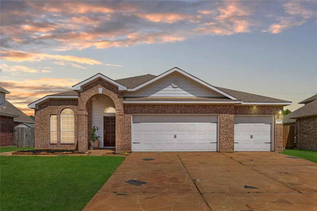 Photo of 3111 Clover Trace Drive