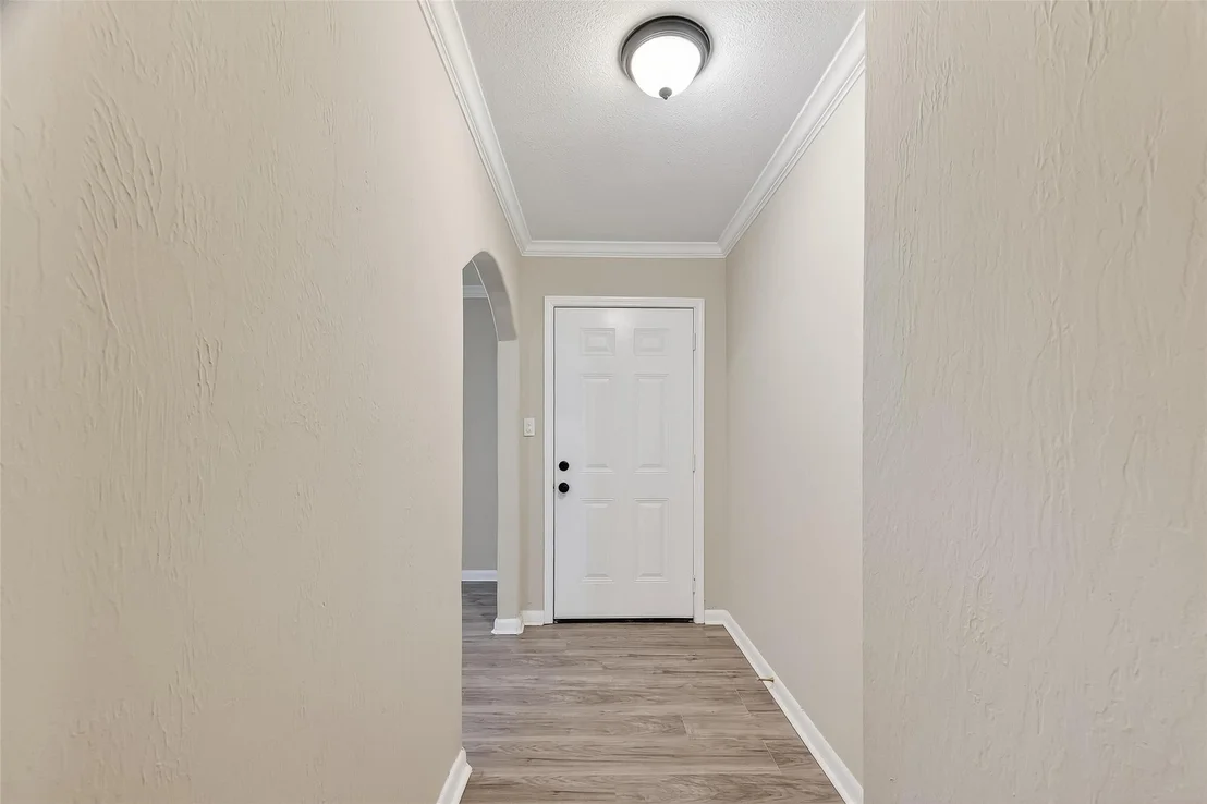 Photo of 105 Longridge Drive