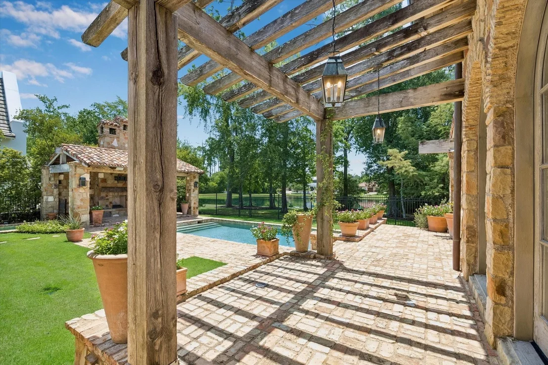 Photo of 15 N Badger Lodge Circle