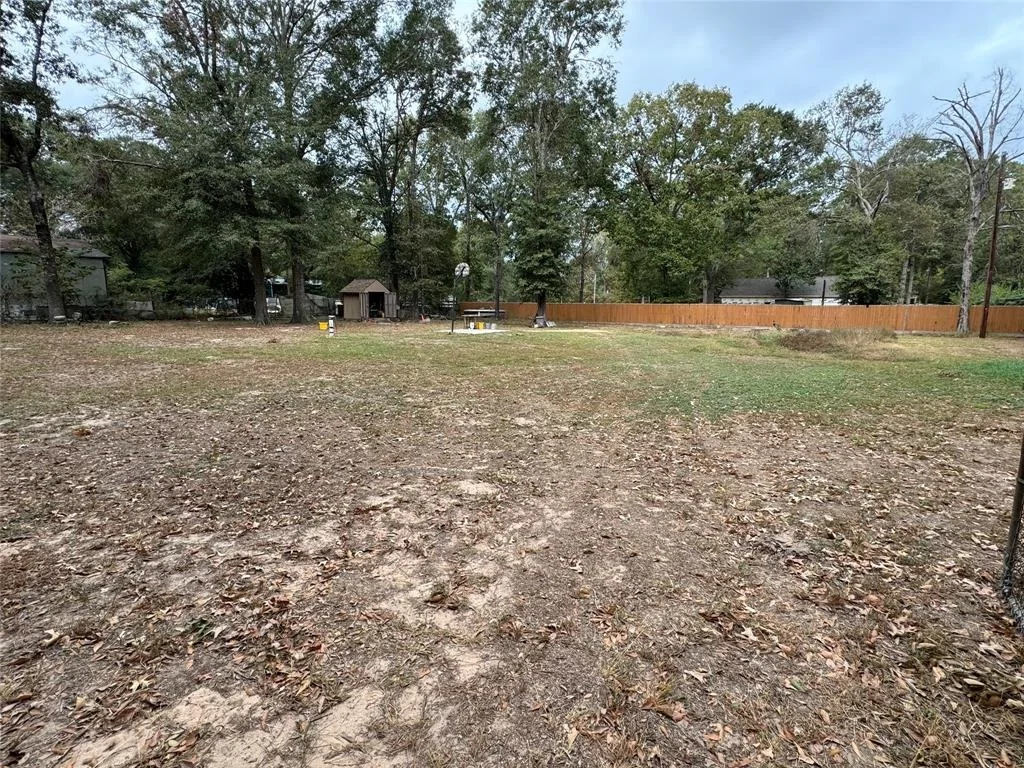 Photo of 15227 White Oak Lane