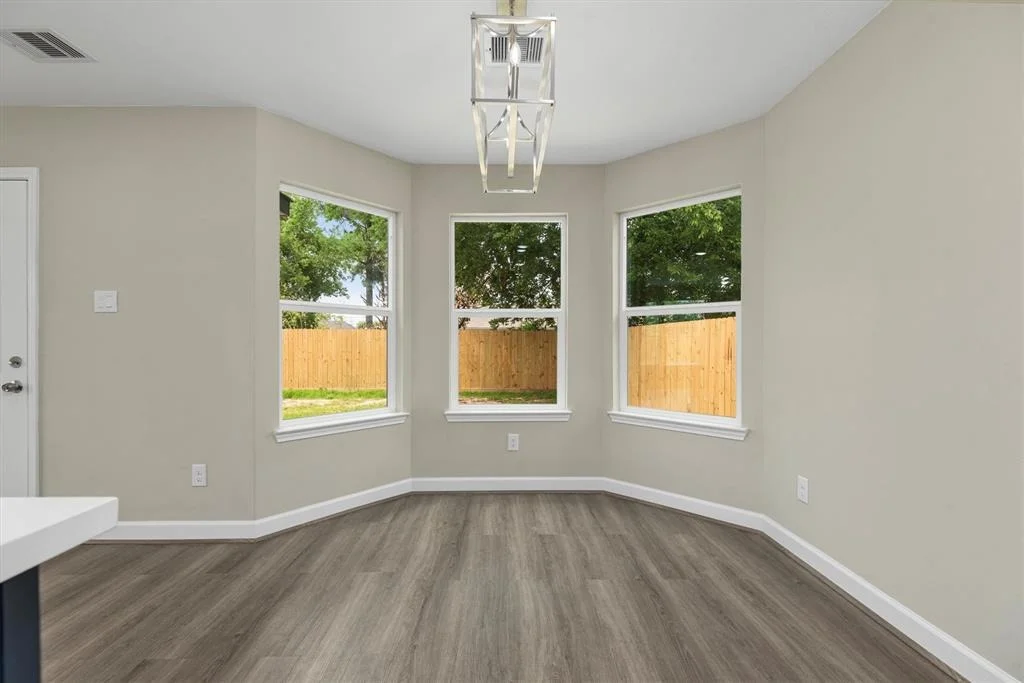 Photo of 7937 Fields Street