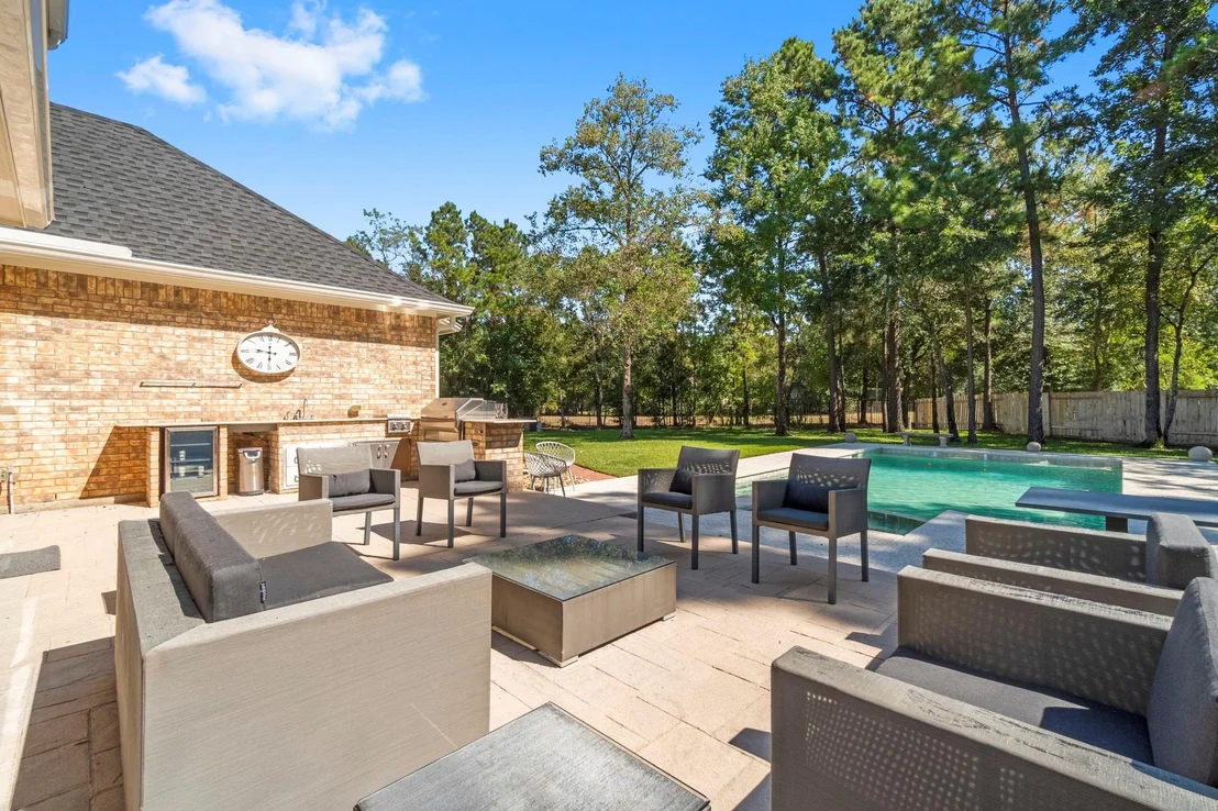 Photo of 6 Marquise Oaks Place