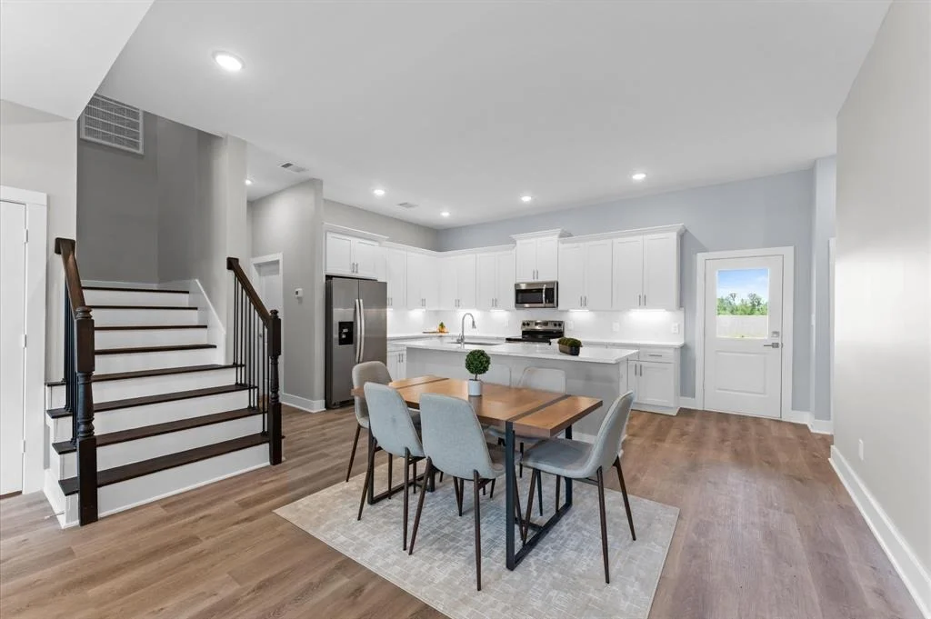 Photo of 1109 Peter Pine Street