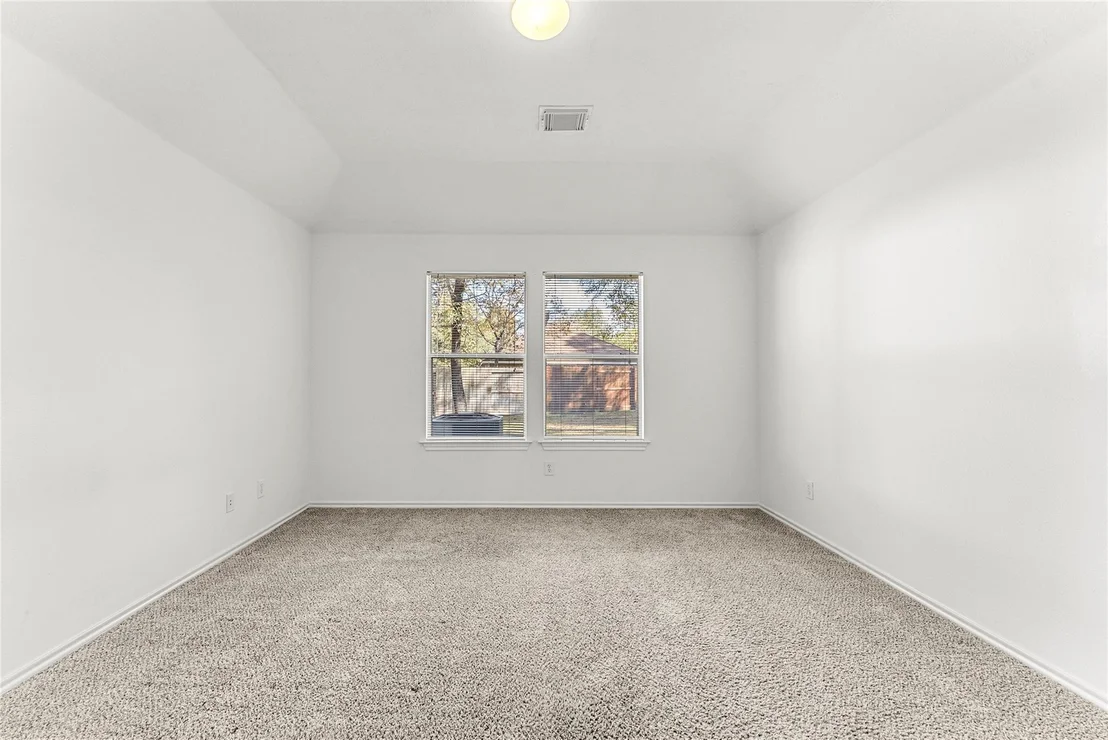 Photo of 10 Druids Glen Place
