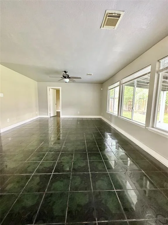 Photo of 5115 Summit Lodge Dr Drive