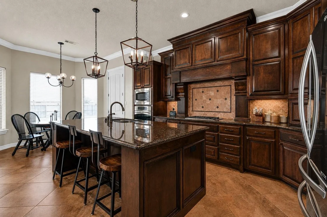 Photo of 1016 Shady Oaks Drive