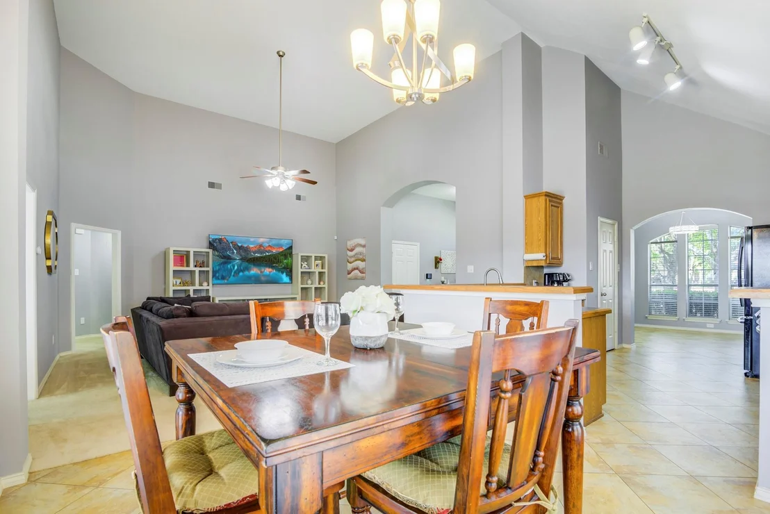 Photo of 501 Reddingwood Lane