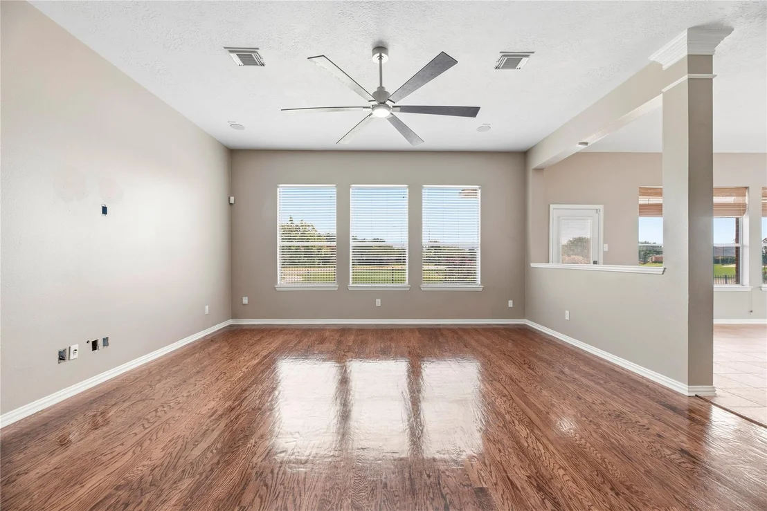 Photo of 8931 Henrico Lane