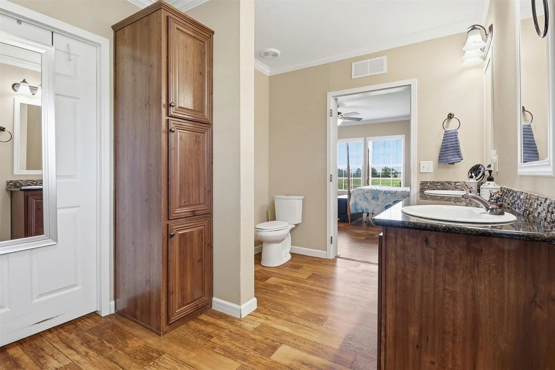 Photo of 32818 Rogers Road
