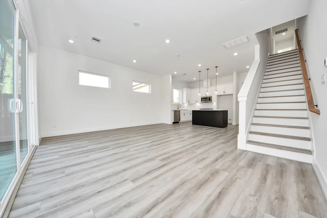 Photo of 7012 & 7014 Saint Augustine Street