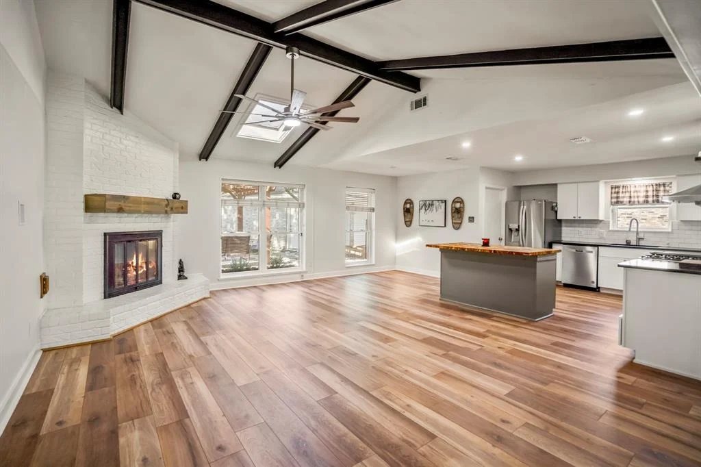 Photo of 214 Wickwood Drive
