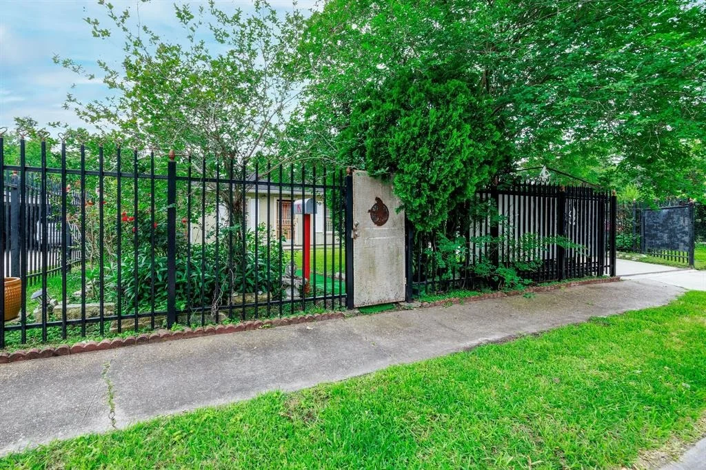 Photo of 5422 Rapido Road