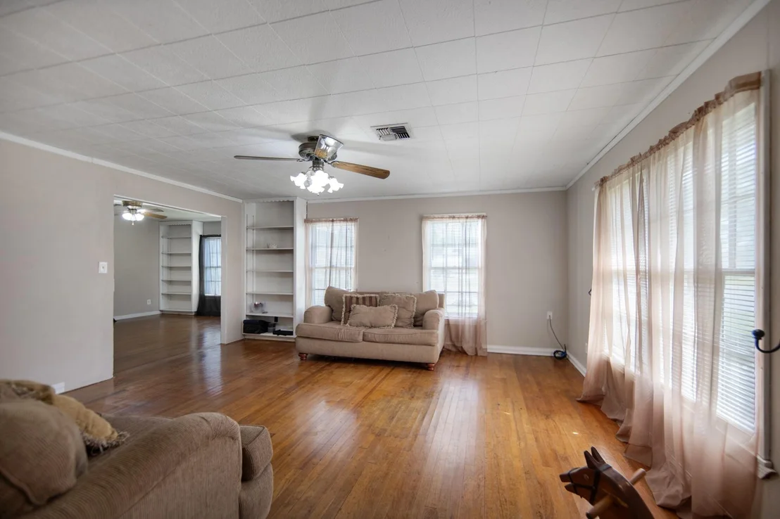 Photo of 211 15th Street