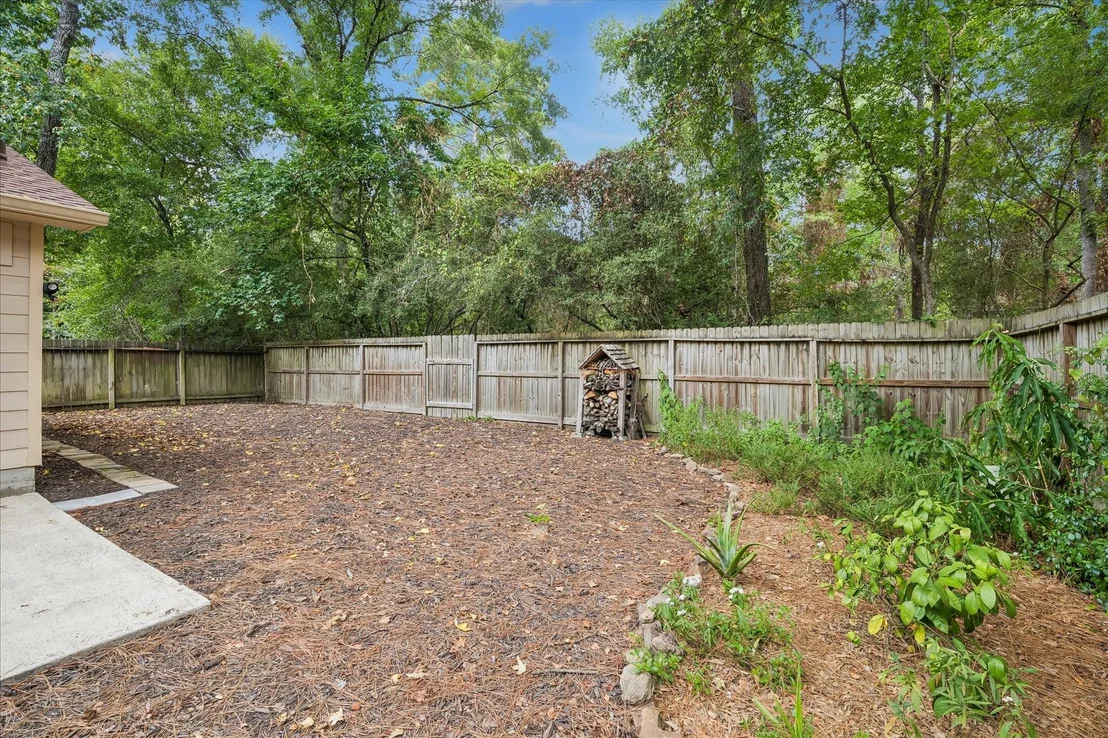 Photo of 20 Edgewood Forest Court