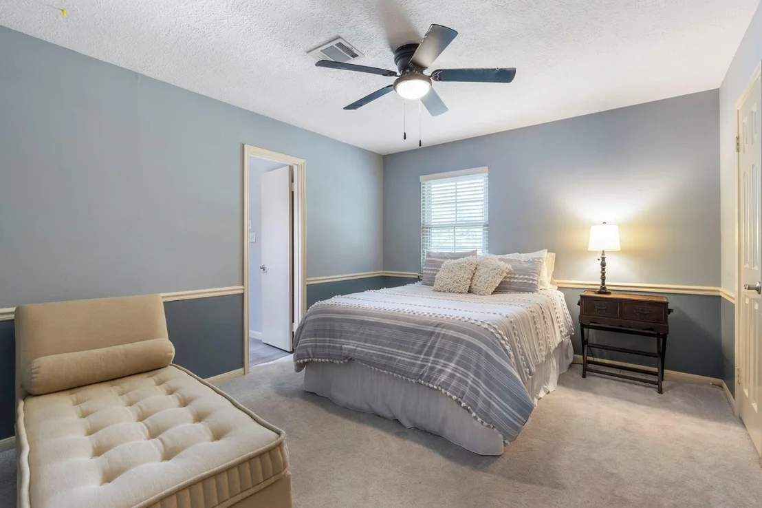 Photo of 15619 Pebble Bend Drive