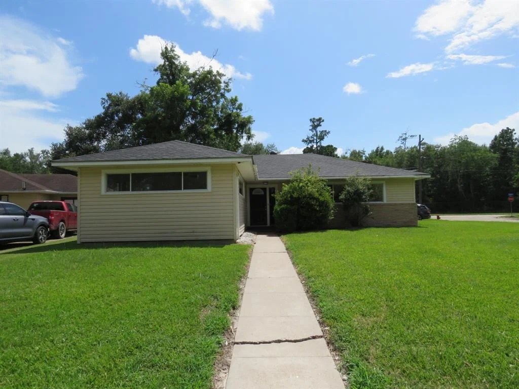 Photo of 2313 Mckee Drive