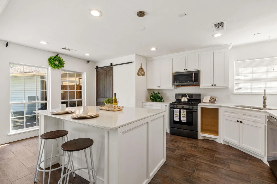 Photo of 1523 Bamwick Drive