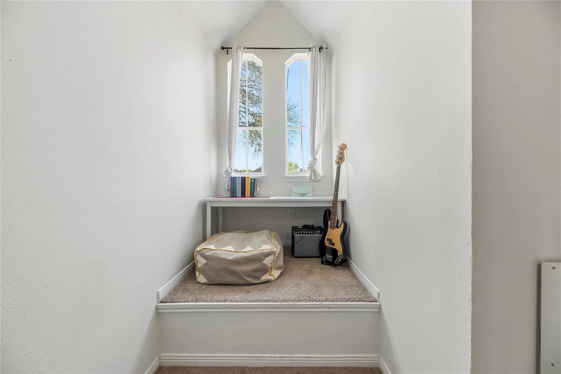Photo of 1802 Quarterpath Drive