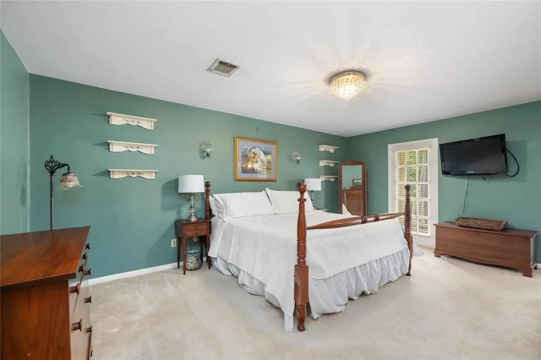 Photo of 5606 Foresthaven Drive