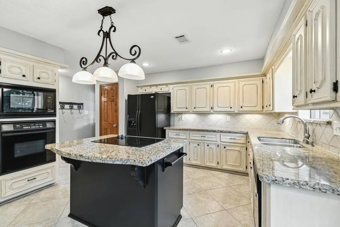 Photo of 17707 December Pine Lane