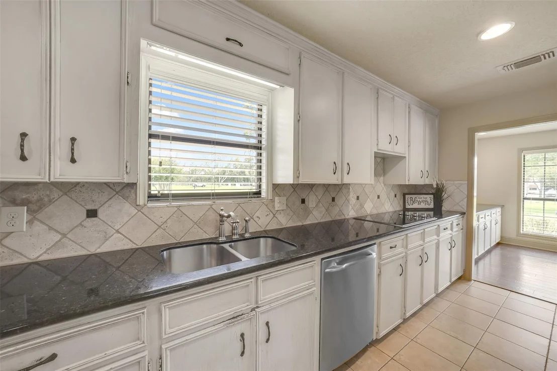 Photo of 18120 County Road 127
