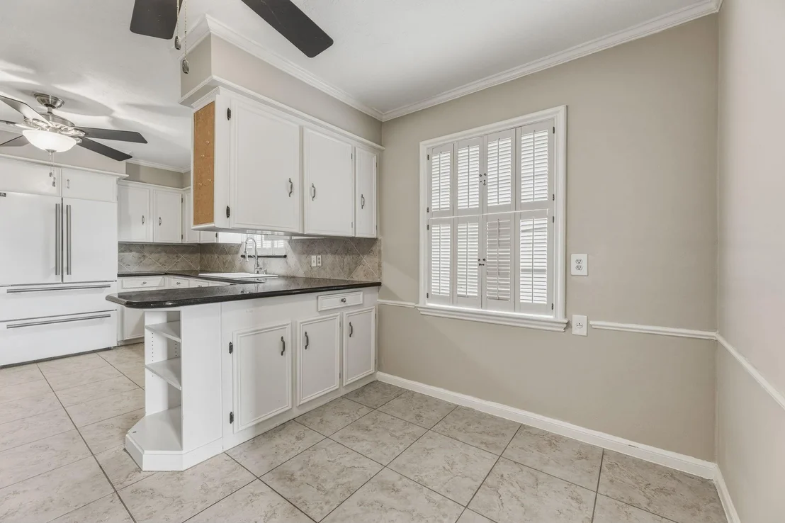 Photo of 4510 Creekbend Drive