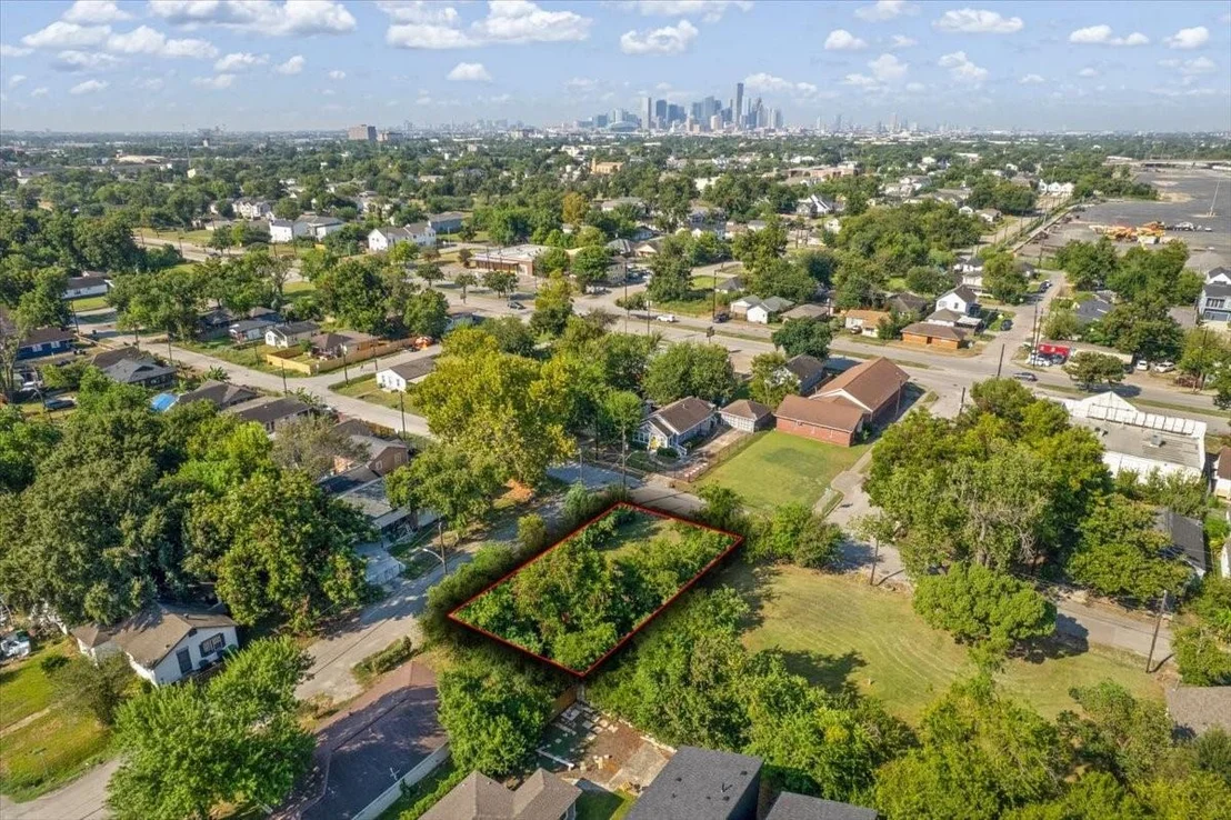 Photo of 2302 Chew Street Street