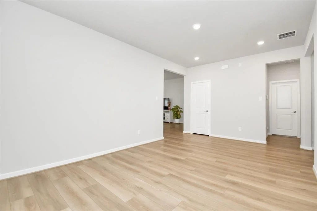 Photo of 8423 Newport Manor Trace