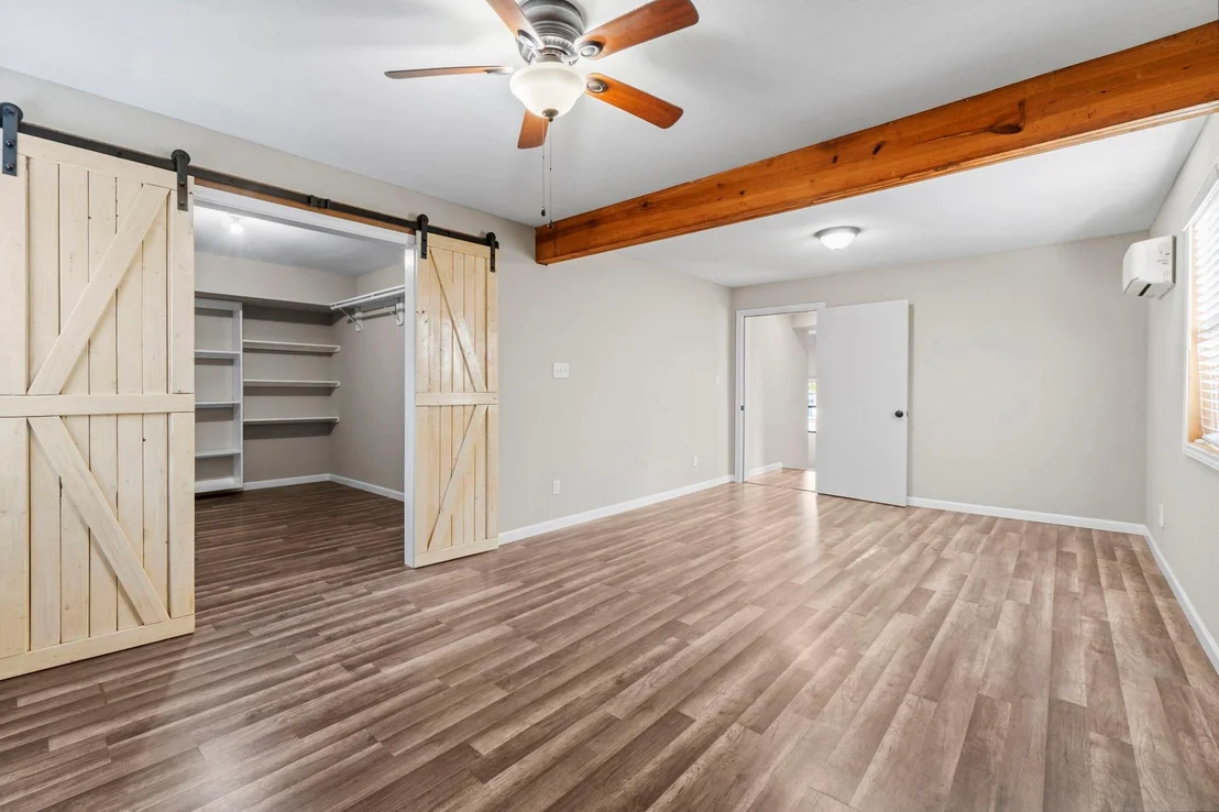 Photo of 326 Timberline Drive