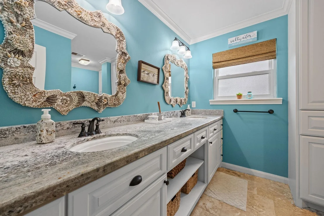 Photo of 14443 Twisted Oak Lane
